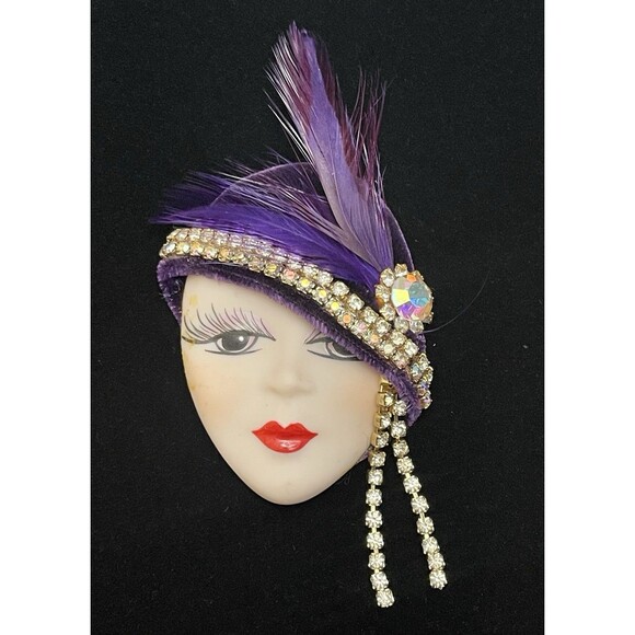 Beatriz Jewelry - Beatriz Art Deco Flapper Brooch Porcelain Face Rhinestones Feather Gatsby VTG